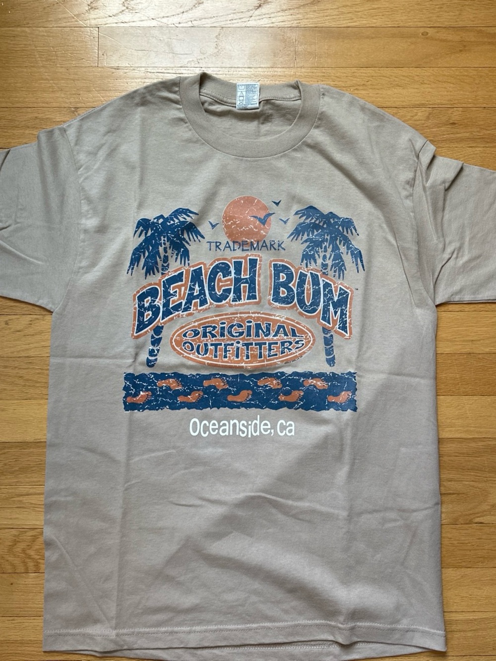 California graphic tee